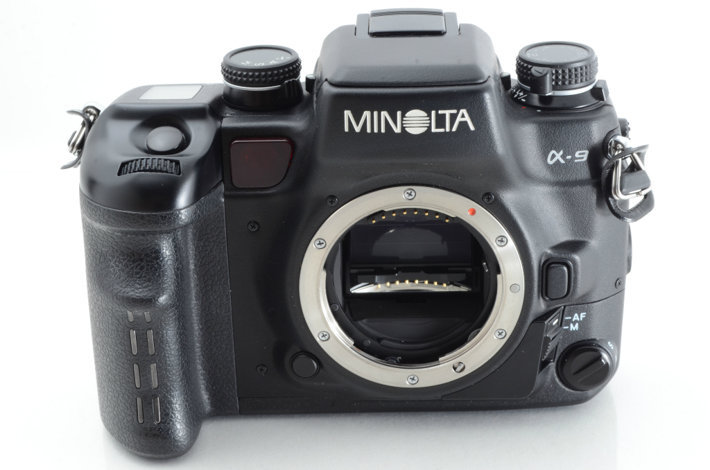 9832 ☆稀少な新品級！☆MINOLTA α-9 SSM対応済 VC-9 セット ミノルタ