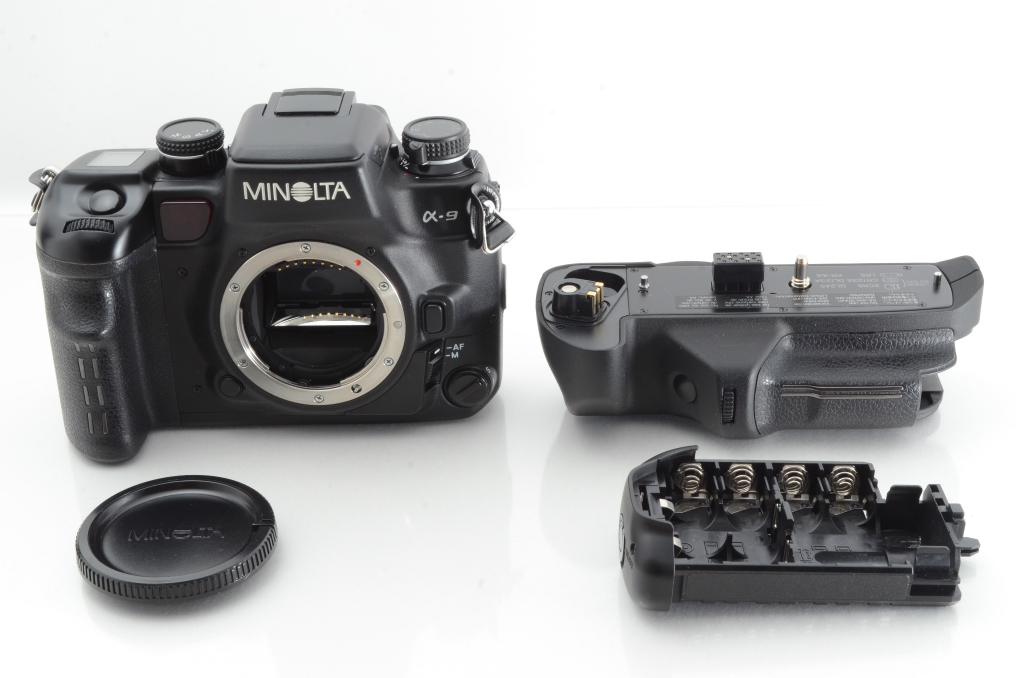 9832 ☆稀少な新品級！☆MINOLTA α-9 SSM対応済 VC-9 セット ミノルタ